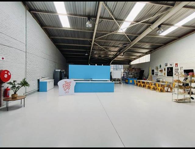 INDUSTRIAL PROPERTY TO RENT IN HALFWAY HOUSE